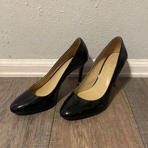 Black Michale Kors pumps